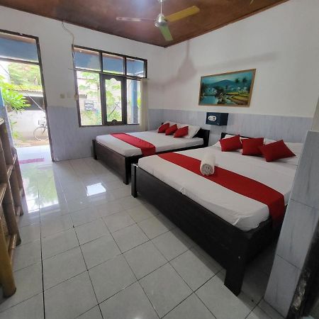 Coral Paradise Apartment กีลีตราวางัน ภายนอก รูปภาพ
