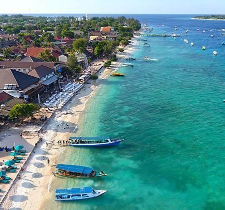 Coral Paradise Apartment กีลีตราวางัน ภายนอก รูปภาพ