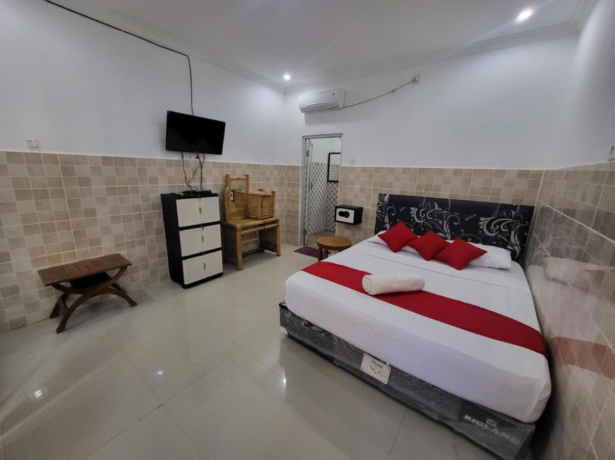 Coral Paradise Apartment กีลีตราวางัน ภายนอก รูปภาพ