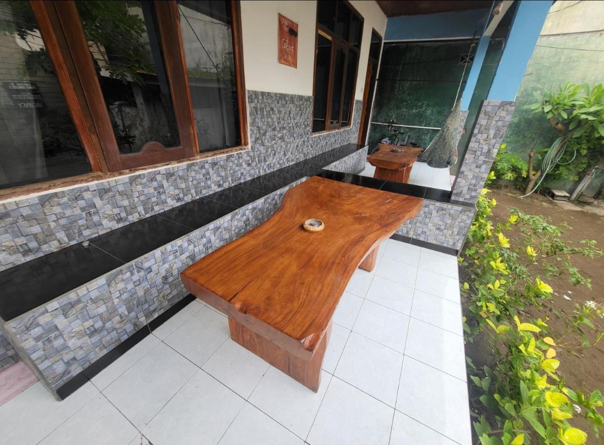 Coral Paradise Apartment กีลีตราวางัน ภายนอก รูปภาพ