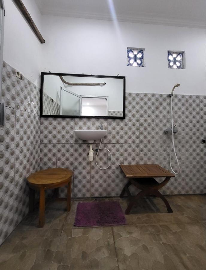 Coral Paradise Apartment กีลีตราวางัน ภายนอก รูปภาพ